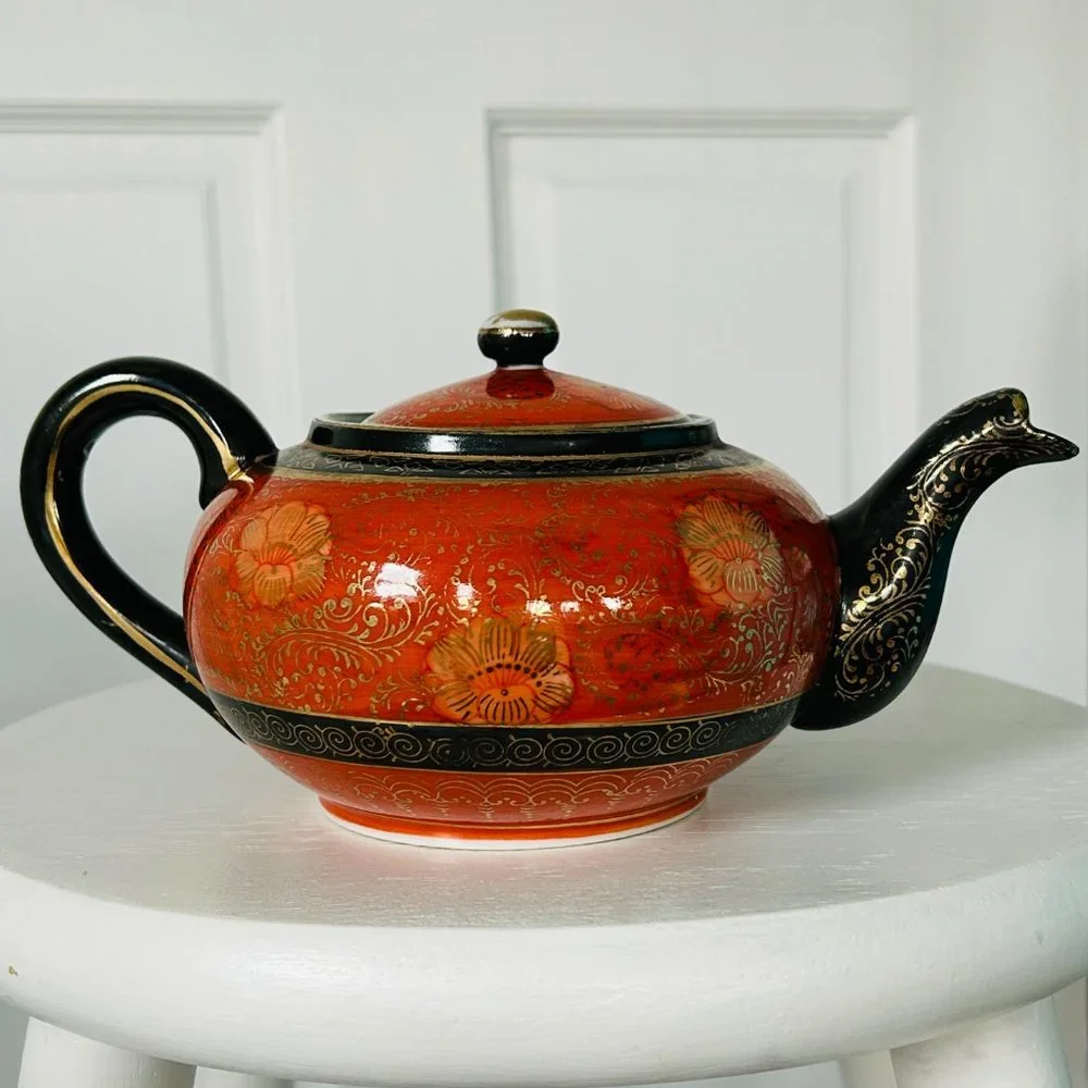 VINTAGE TT Takito Company Hand Painted Japan Tea Pot and Creamer